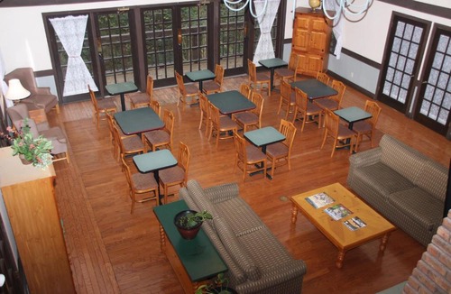Porter Hotel | Spring House Inn