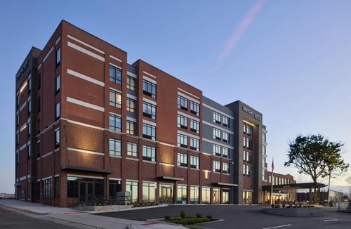 High Point Hotel | SpringHill Suites by Marriott High Point Downtown