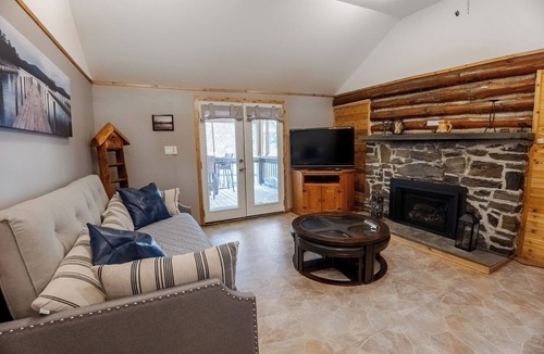 Arden Cottage | Springwood Cottage Resort - Main House