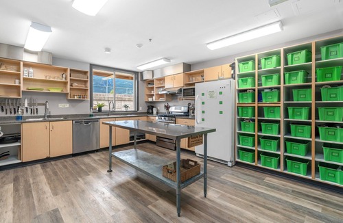 Squamish Hotel | Squamish Adventure Inn