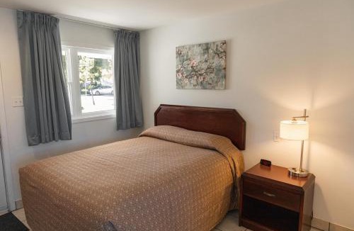 Timberlea Hotel | Stardust Motel - Timberlea