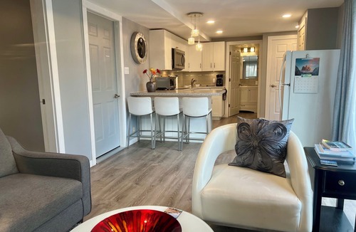Coquitlam Apartment | Starlight Poolside ~ 1 bedroom suite