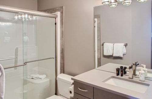 Big White Ski Resort Apartment | Stonegate Resort Unit B302