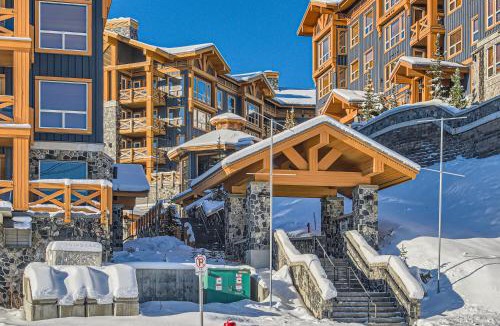 Big White Ski Resort Apartment | Stonegate Resort Unit C106