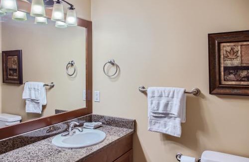 Big White Ski Resort Apartment | Stonegate Resort Unit C304