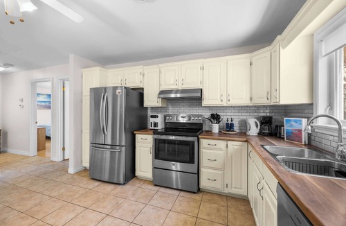 Stratford House | Stratford Holiday Home: Perfect for Families