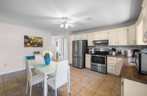 Stratford House | Stratford Holiday Home: Perfect for Families