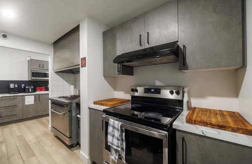 Riviere-du-Loup Regional County Municipality Apartment | Studio Vue fleuve-302