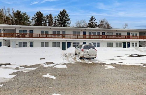 Rockwood House | Studio with shared dock & amazing view of Moosehead Lake & Mt. Kineo