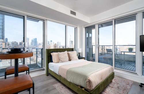 Garden District Apartment | Studio with Spacious Patio Downtown