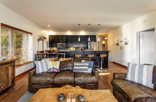 Ucluelet Condo | Stunning Harbour View, 2BRM, 2 Bath, spacious!