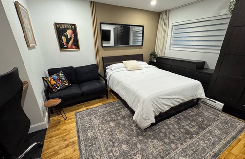 Longueuil Apartment | Stylish 1BR Free Parking 15 min Montreal
