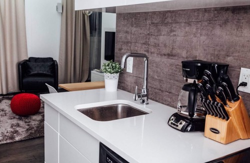 Plateau Mont Royal Apartment | Stylish 2BR in The Plateau by LeQube