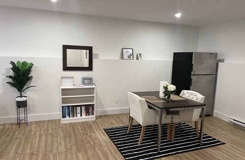 Moncton Apartment | Stylish and Lux Suite on Luxor, Riverview, NB