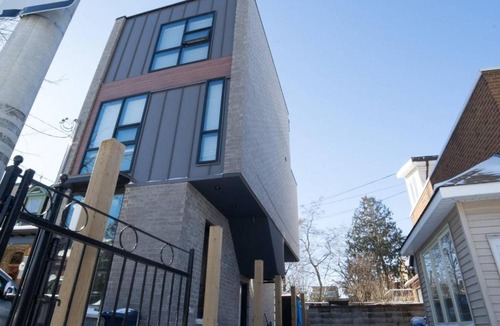 Beaconsfield Village Apartment | Stylish Home in Queen West