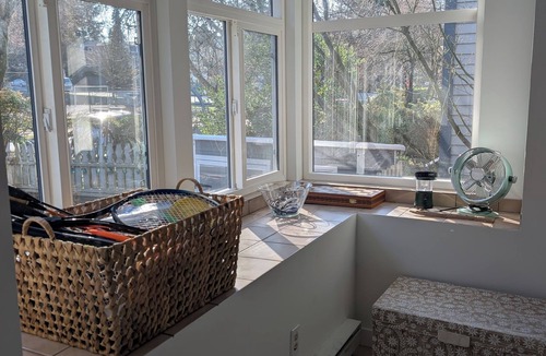 Mount Pleasant House | Stylish Mount Pleasant Townhouse | Walkable, Pet Friendly Stay