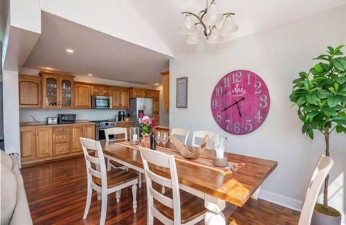 Barry's Bay Cottage | Summer Ready: Private 4BR Lakefront Cottage in Barry's Bay