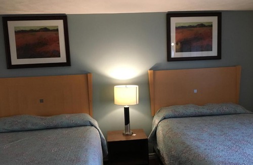 Ruthven Hotel | Sunparlor Motel