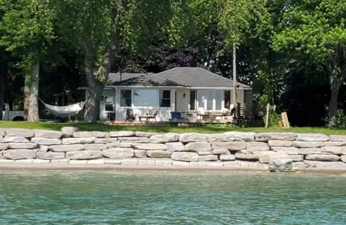 Dunnville Cottage | Sunsets and Fires