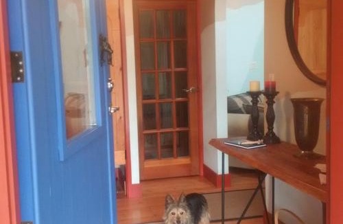 Madeira Park Bed & Breakfast | Sunshine Villa B&B
