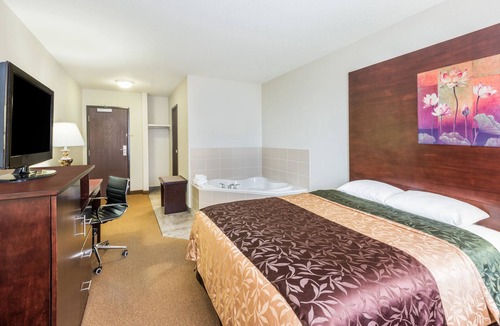 Innisfail Hotel | Super 8 by Wyndham Innisfail