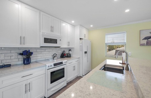 Surfcrest Village Cottage | Surf Crest 36 -3 Bed, 2 Bath Pet Friendly Beachside cottage with community pool