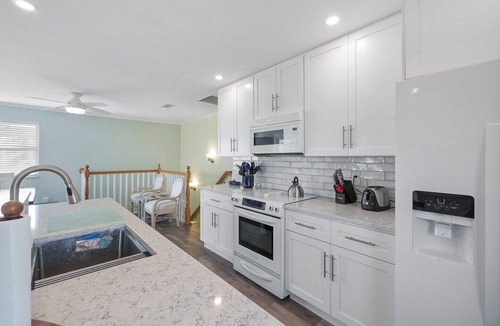 Surfcrest Village Cottage | Surf Crest 36 -3 Bed, 2 Bath Pet Friendly Beachside cottage with community pool