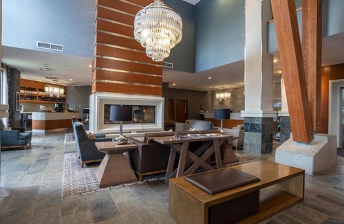 Revelstoke Resort | Sutton Place Hotel Revelstoke Mountain Resort