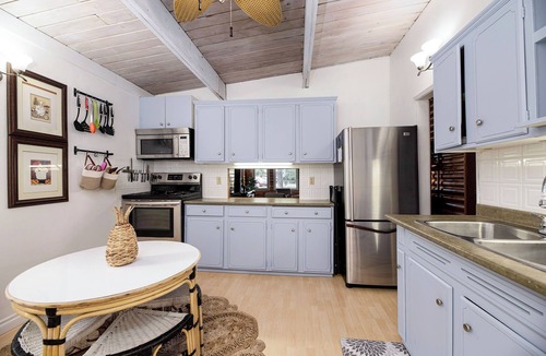 Sylvan Lake Cabin | Sylvan Cabin - 3 BR, Family Fun, Luxurious Yard!