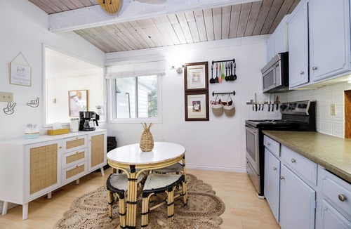 Sylvan Lake Cabin | Sylvan Cabin - 3 BR, Family Fun, Luxurious Yard!
