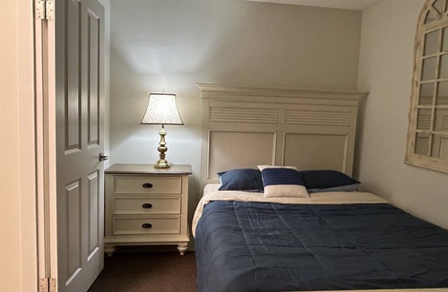 Regional District of Nanaimo Hotel | Tanglewood 18 is Ocean level steps from the beach and Rathtrevor Prov Park