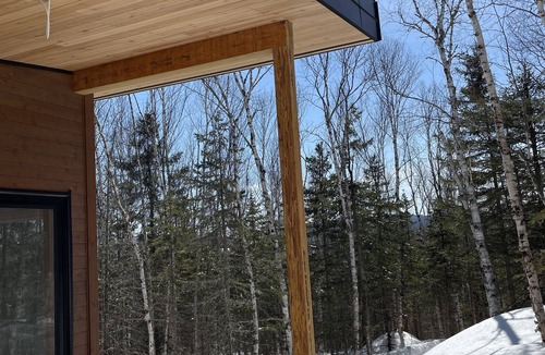 Baie-St-Paul Ski Chalet | Tanières Microchalets Charlevoix Canada