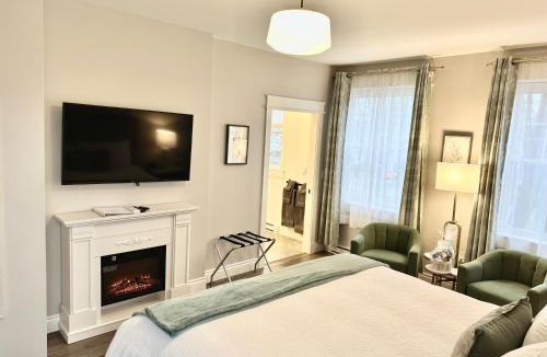 Wolfville Hotel | Tattingstone Inn