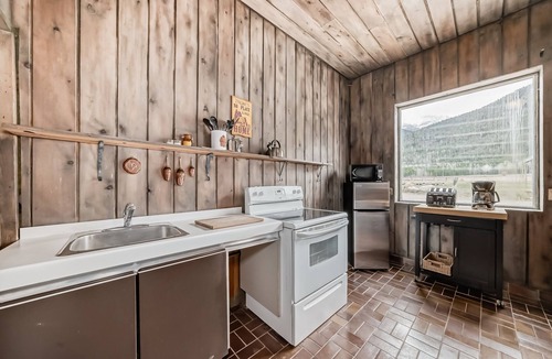 Valemount House | Terracana Ranch Resort