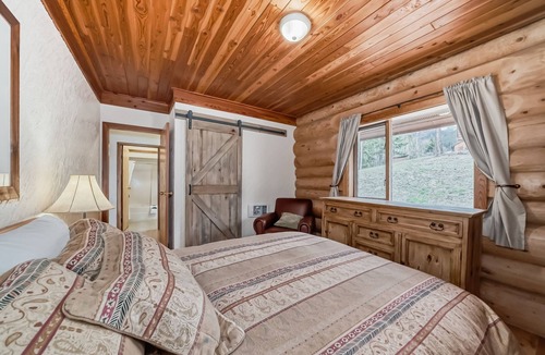 Valemount House | Terracana Ranch Resort