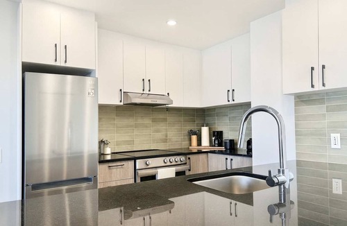 Saint-Roch Apartment | The 708 | For 4 People | Free Parking | BBQ