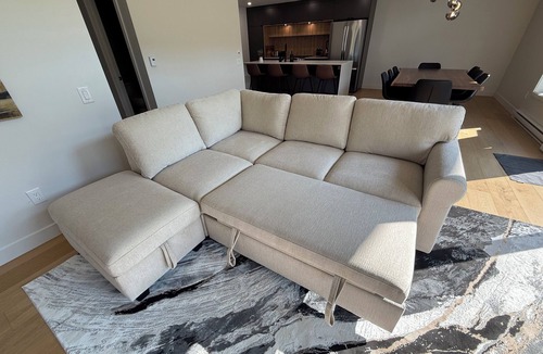 Beaupre Condo | The Alpine Condo | Ski-in-ski-out MSA