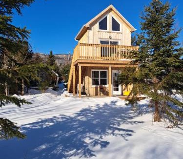 Birch Plain Apartment | The Birch Plain Tower