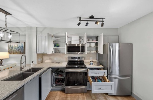 East Kootenay Villa | The Bunkhouse | Ski-in/Out | Central | Fireplace
