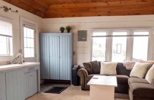 Ruthven House | The Bunkie on Lake Erie