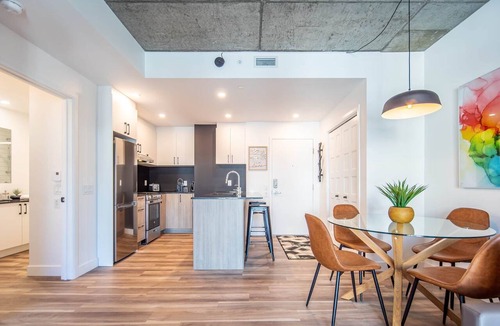 Saint-Roch Apartment | The Caïman Complex, 608 + parking
