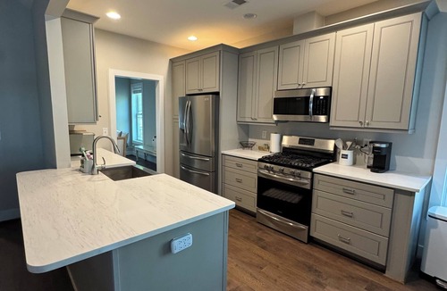 Seneca House | The Canoe House - Multi Family/Elder Friendly 6 BE/4 BA - Clemson - Lake Toys