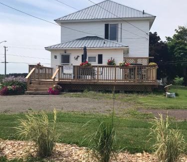 Cape Tormentine House | The Coastal Country House in New Brunswick