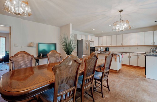 Delta House | The Coastal Garden Retreat