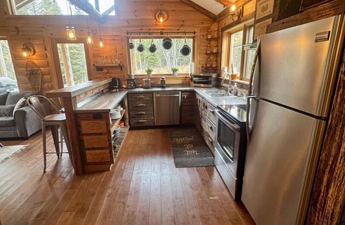 La Malbaie Ski Chalet | The comfort of home, the splendor of nature.