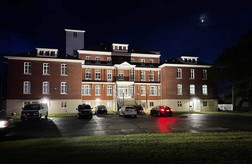 Sainte-Anne-des-Monts Hostel | The Couvent, 412- chambre Queen