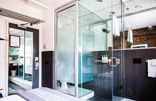 Beaconsfield Village Hotel | The Drake Hotel