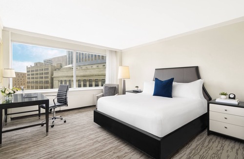 Exchange District Hotel | The Fairmont Winnipeg Gold Experience