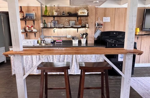 Fortune Harbour House | The Glavine Getaway!