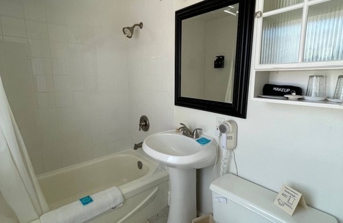 Smiths Cove Bed & Breakfast | The Harbourview Inn